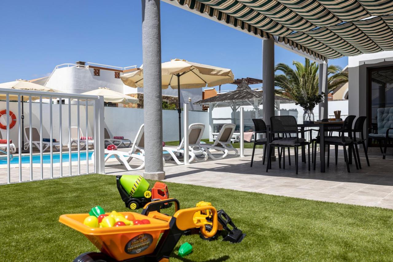 Ideal For Family Holidays, Near Beach And Golf- Casa James La Guirra Ngoại thất bức ảnh