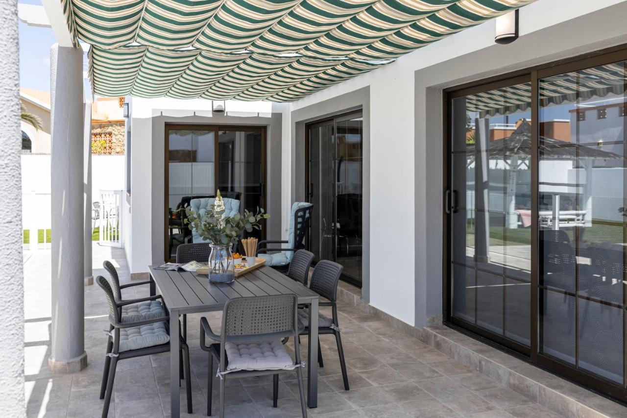 Ideal For Family Holidays, Near Beach And Golf- Casa James La Guirra Ngoại thất bức ảnh
