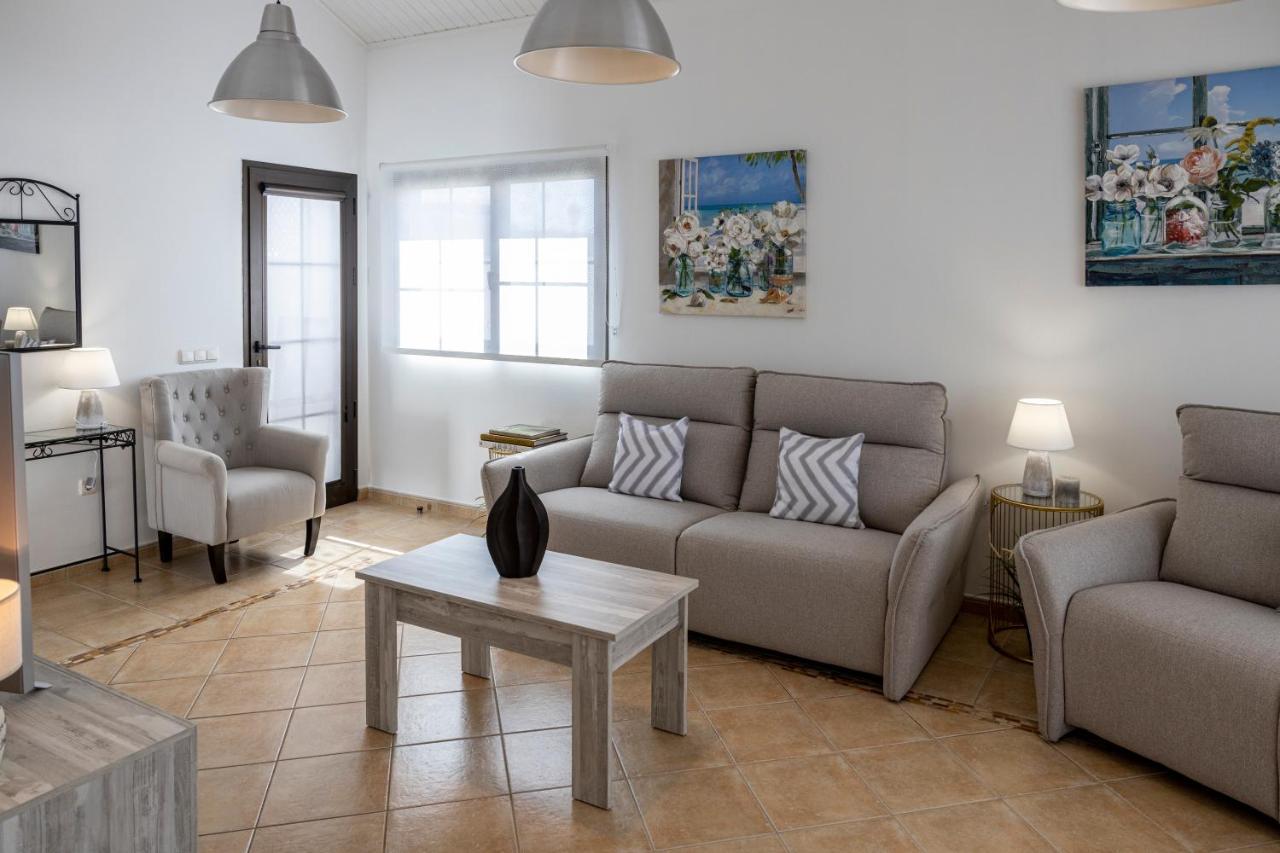 Ideal For Family Holidays, Near Beach And Golf- Casa James La Guirra Ngoại thất bức ảnh